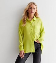 New Look Petite Light Green Long Sleeve Pocket Front Oversized Shirt
